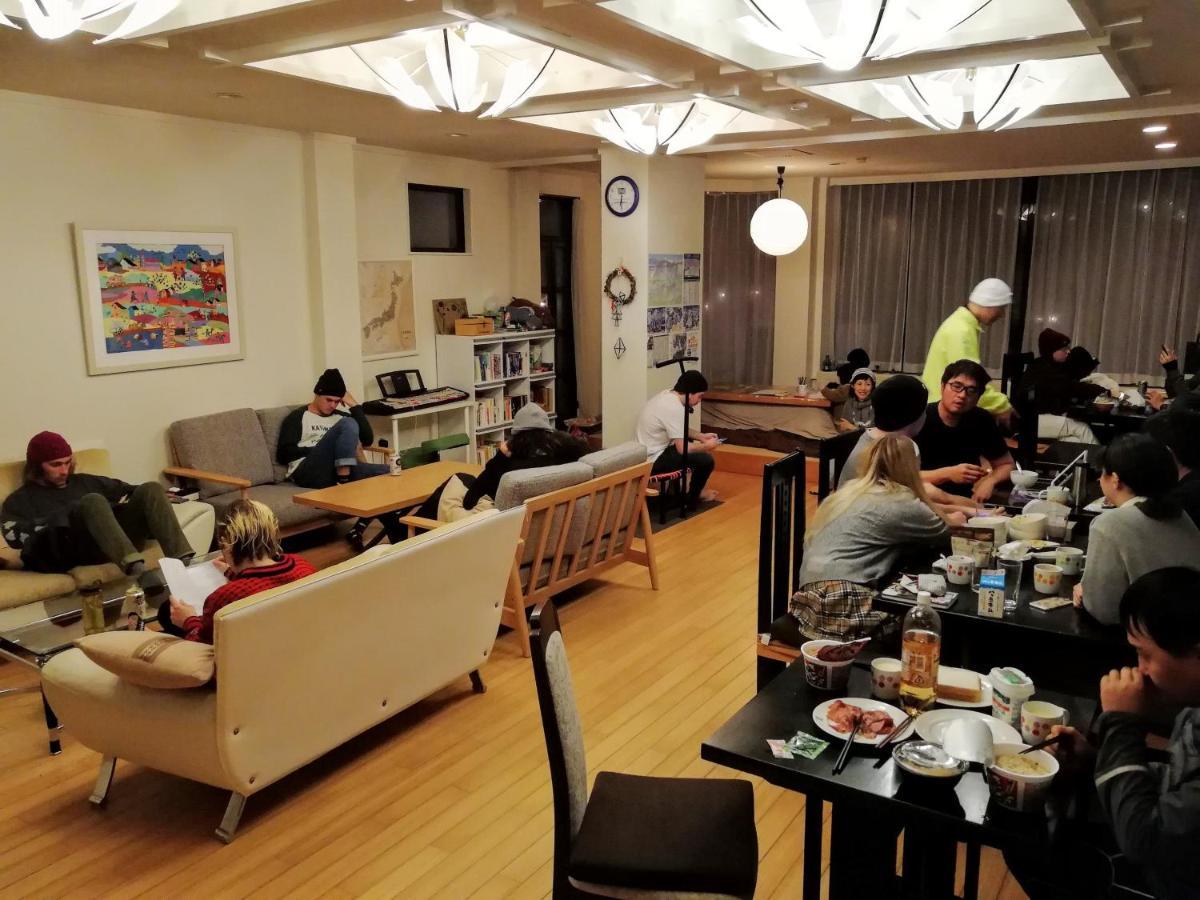 K'S House Hakuba Alps - Travelers Hostel Exteriör bild